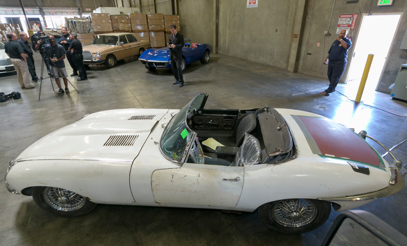 Illustration for article titled Man's Stolen Jaguar E-Type Miraculously Found After 46 Years